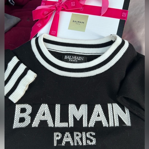 Authentic BALMAIN Lightweight Cashmere Sweater with BOX - Picture 3 of 17